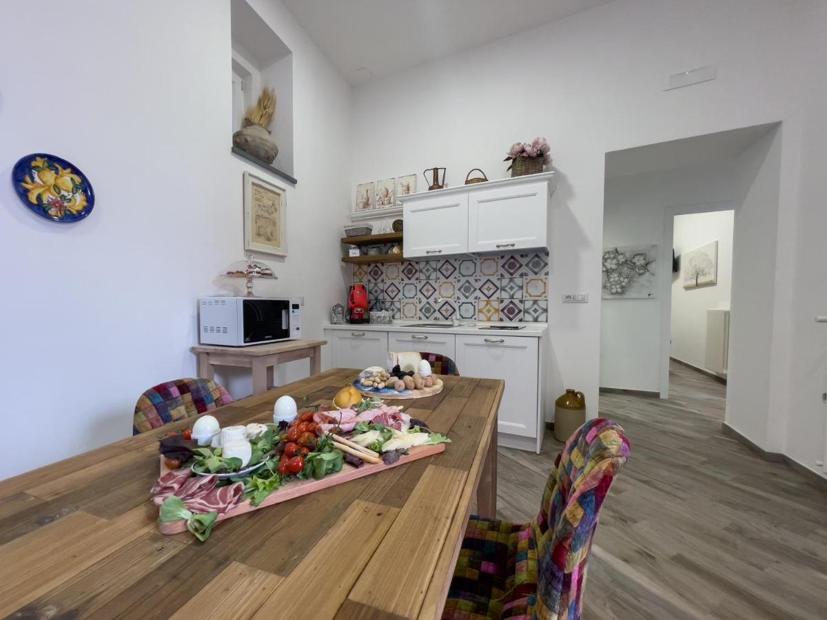 Emma Dimore Lägenhet Castellammare di Stabia Exteriör bild