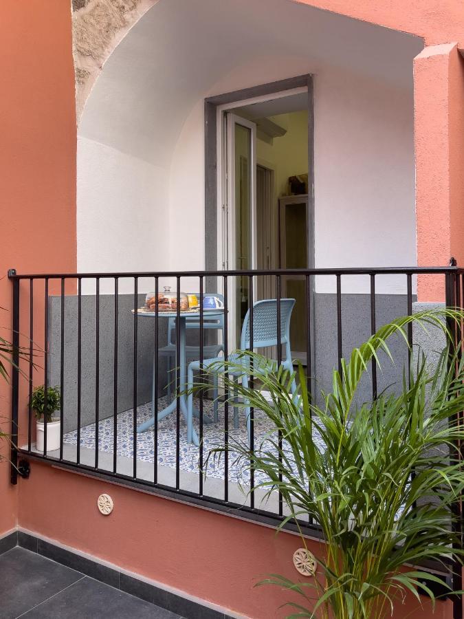 Emma Dimore Lägenhet Castellammare di Stabia Exteriör bild