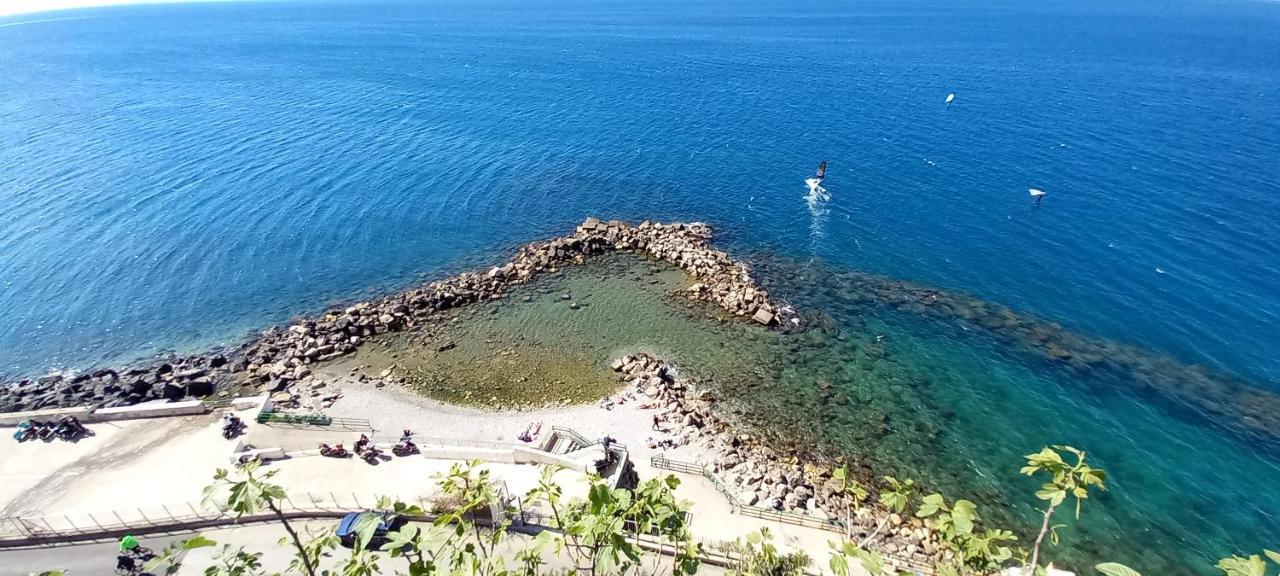 Emma Dimore Lägenhet Castellammare di Stabia Exteriör bild